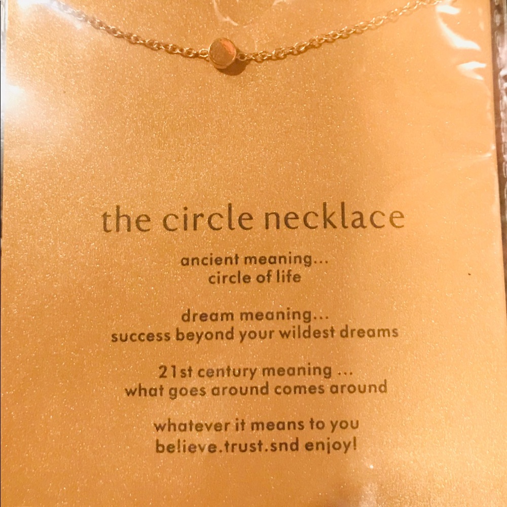 The circle necklace 🖤 brand new is packaging